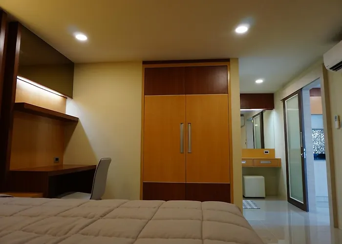 Apartment Mansion